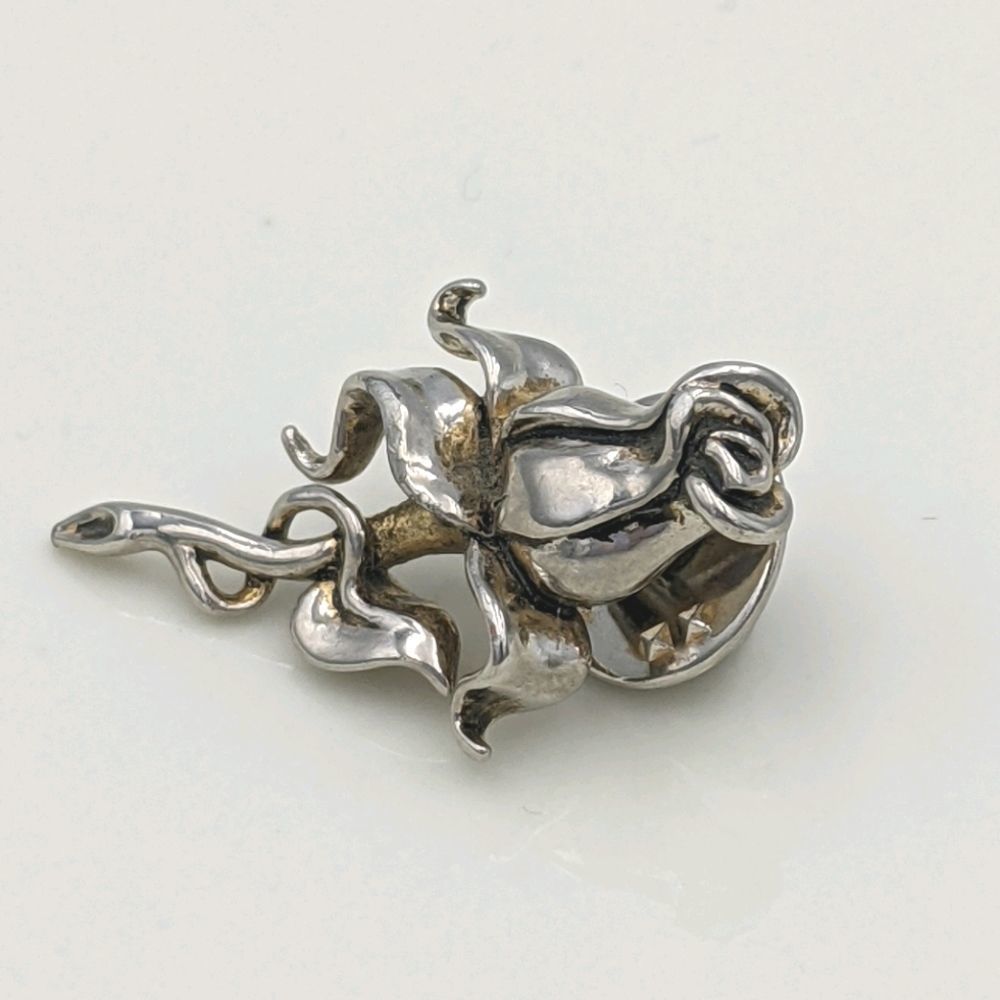 ✨3 for 25✨ Silver Tone Rose Bud Brooch Pin